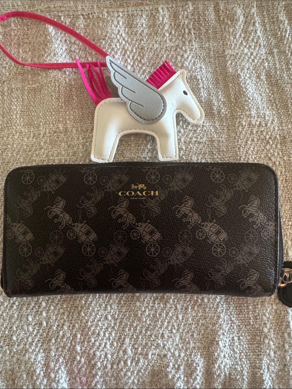 COACH Brown Black Signature Horse & Carriage Zip Wallet